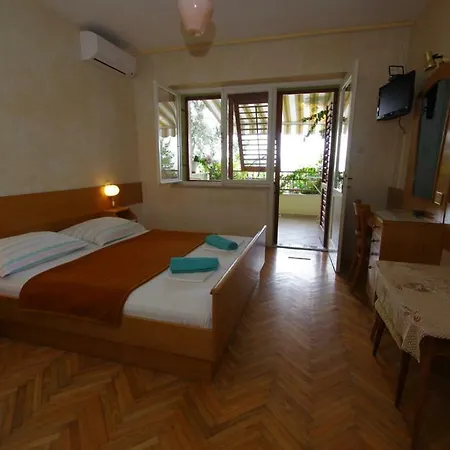 Libertas Apartmán Brela